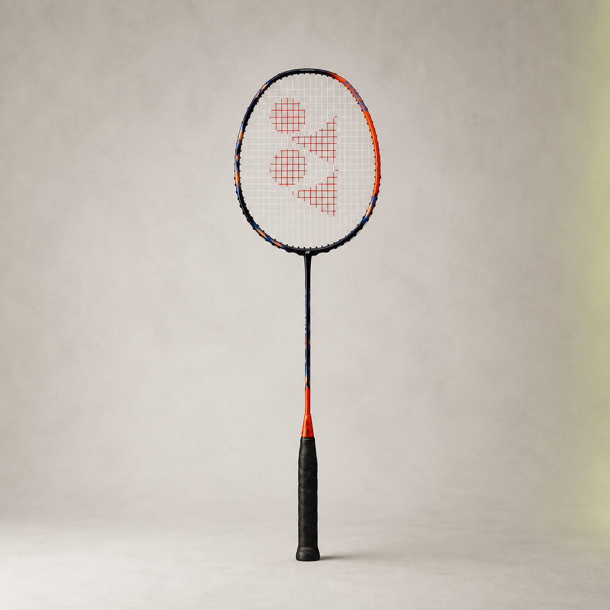 Yonex Astrox 77 TOUR
